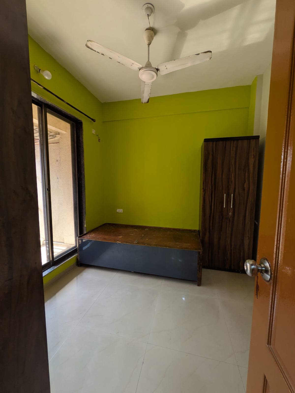 Suyash swaraj 1 BHK Flat – image 1